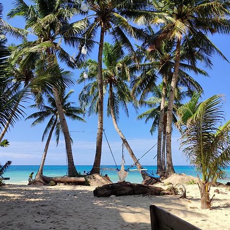 Aparthotel Castle Rock Boracay Yapak Exterior foto